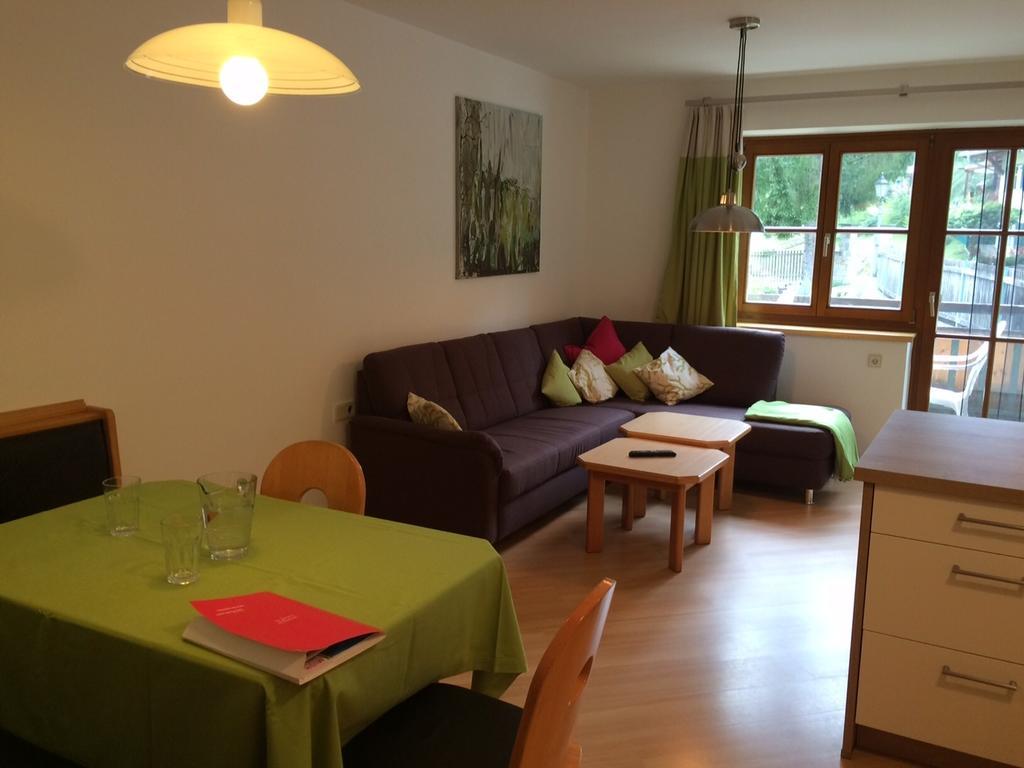 Appartement Dertnig ヴァークライン エクステリア 写真
